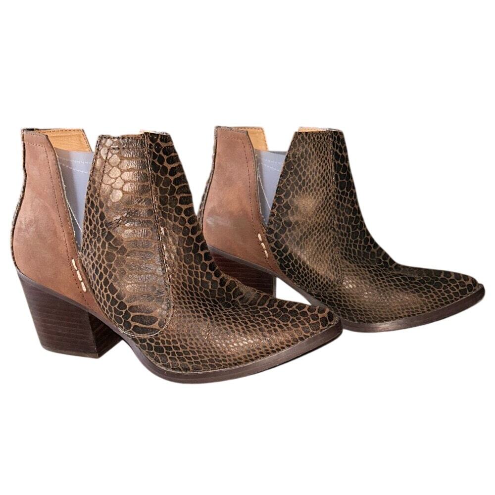 Laura Marano by Not Rated Faux Leather & Snake Skin Brown Booties 8.5